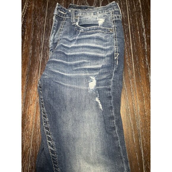 BKE Jake Straight Stretch Distressed Medium Washed Jeans Size 32x36 - Picture 15 of 16